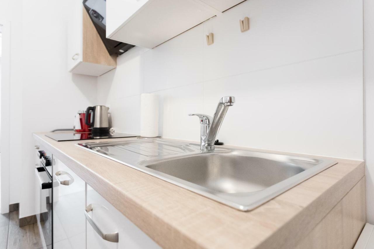 Vienna Smile Apartment Schoenbrunn ภายนอก รูปภาพ